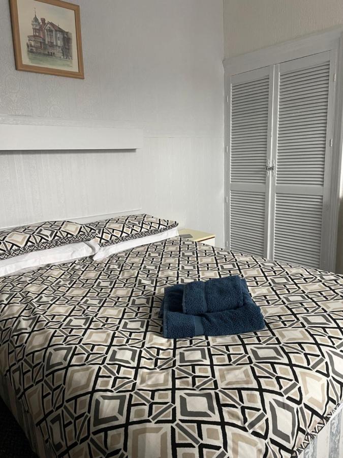 Earlsmere Hotel Кингстън ъпон Хъл Екстериор снимка